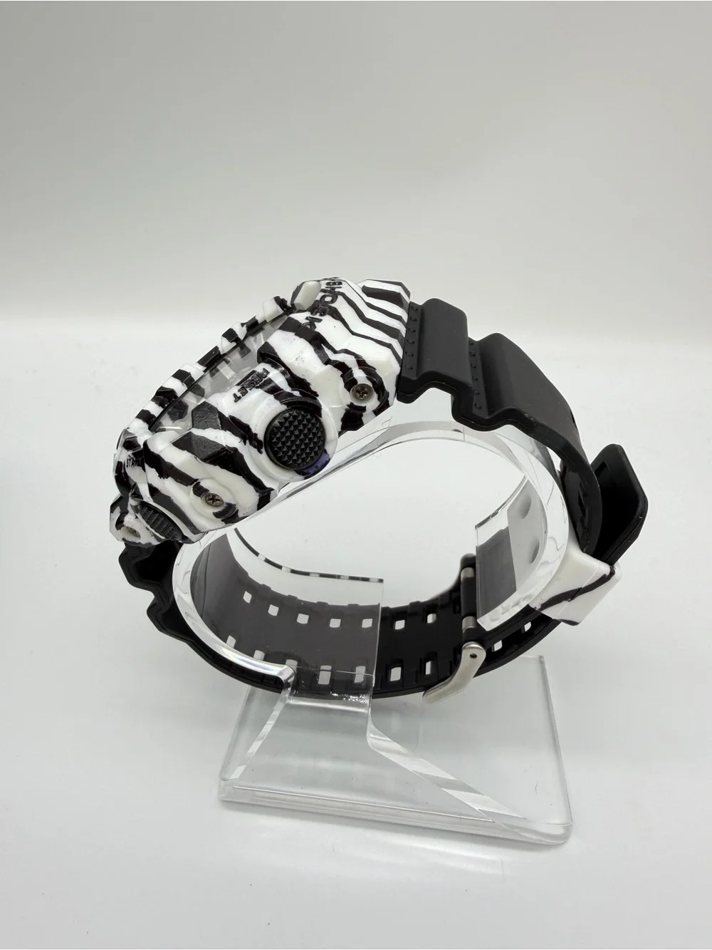 Custom Zebra Casio G-SHOCK GA-700 GA700 Module 5522 Black White Watch